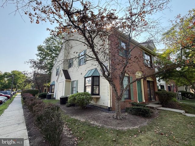 38 DREWES CT, Lawrenceville, NJ 08648