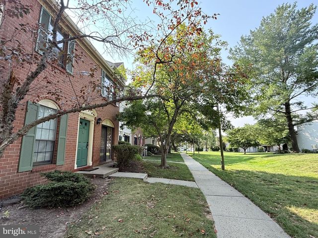 38 DREWES CT, Lawrenceville, NJ 08648