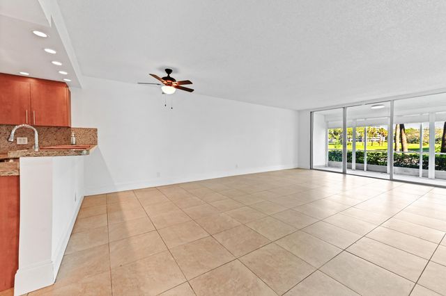 2851 S Palm Aire Drive 101, Pompano Beach, FL 33069