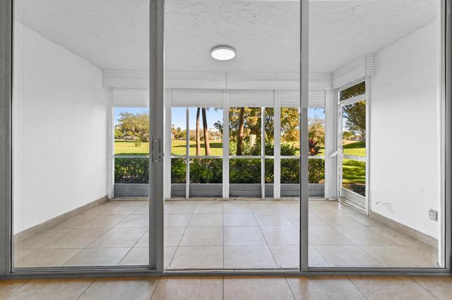 2851 S Palm Aire Drive 101, Pompano Beach, FL 33069