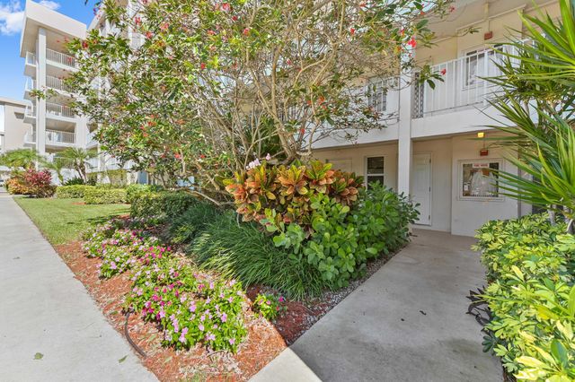 2851 S Palm Aire Drive 101, Pompano Beach, FL 33069