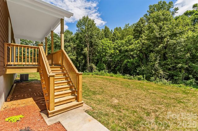 2162 Watson Road, Lenoir, NC 28645