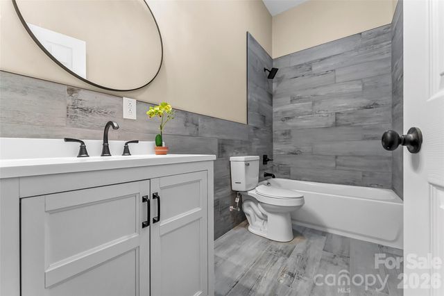 2162 Watson Road, Lenoir, NC 28645