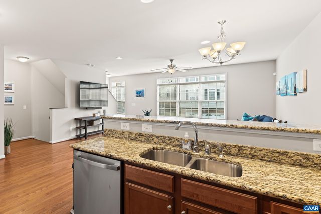 149 BROOKWOOD DR, Charlottesville, VA 22902