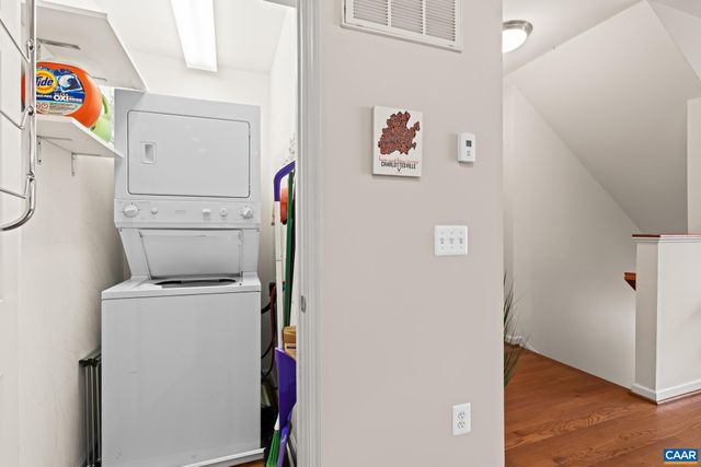 149 BROOKWOOD DR, Charlottesville, VA 22902