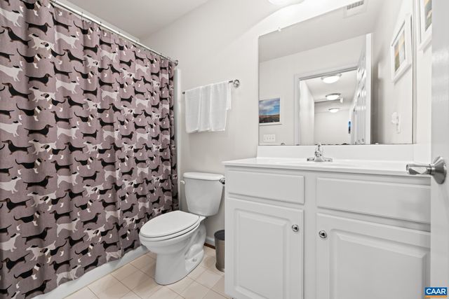 149 BROOKWOOD DR, Charlottesville, VA 22902