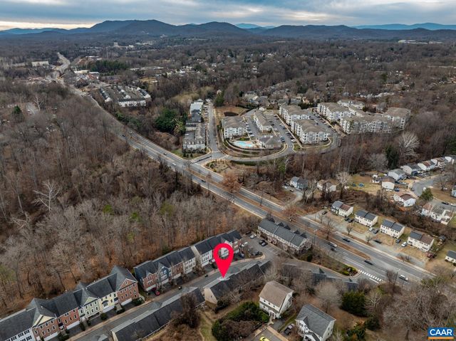 149 BROOKWOOD DR, Charlottesville, VA 22902