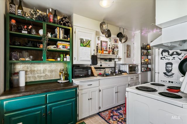912 N 27th Street, Boise, ID 83702
