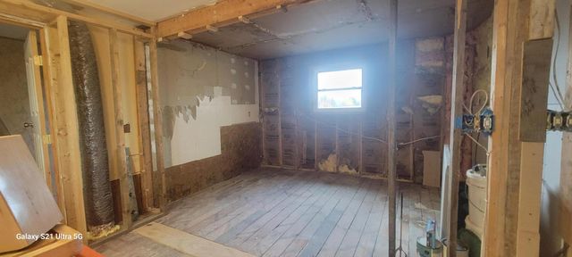 303 Canaan Road, Ellenburg Depot, NY 12935