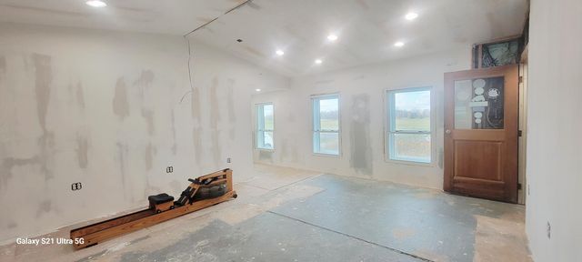 303 Canaan Road, Ellenburg Depot, NY 12935