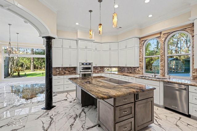 22603 Walden Way, Tomball, TX 77375