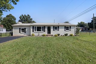 2706 Driftwood Dr, Springfield, TN 37172