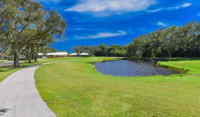 12698 SE Cascades Court, Hobe Sound, FL 33455