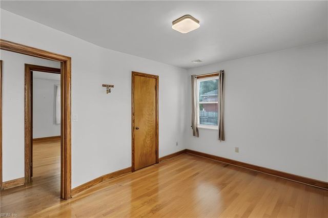 2446 Woolsey ST, Norfolk, VA 23513
