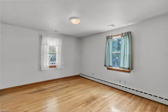 2446 Woolsey ST, Norfolk, VA 23513
