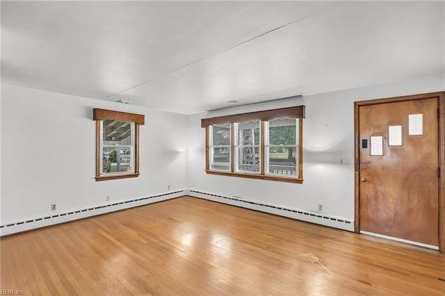 2446 Woolsey ST, Norfolk, VA 23513