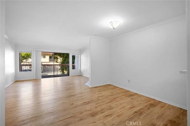 345 N Jackson 106, Glendale, CA 91206