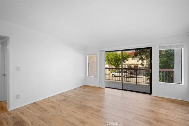 345 N Jackson 106, Glendale, CA 91206