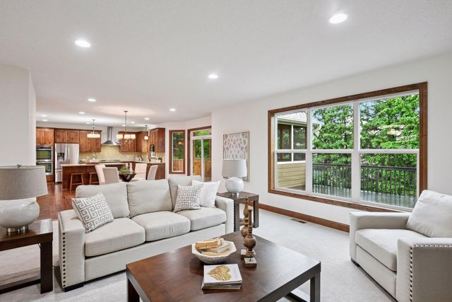 6778 Idlewood Way, Eden Prairie, MN 55346