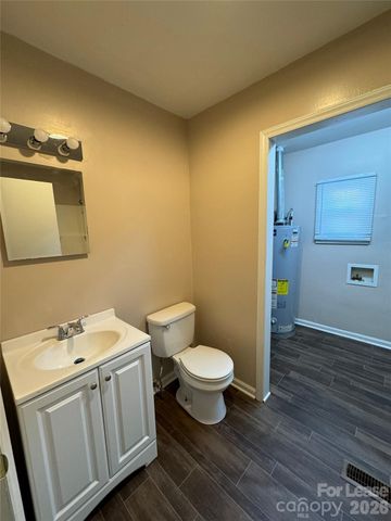 630 Dundeen Drive, Gastonia, NC 28052