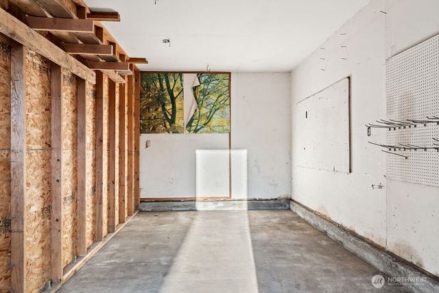 19719 65th Avenue E, Spanaway, WA 98387