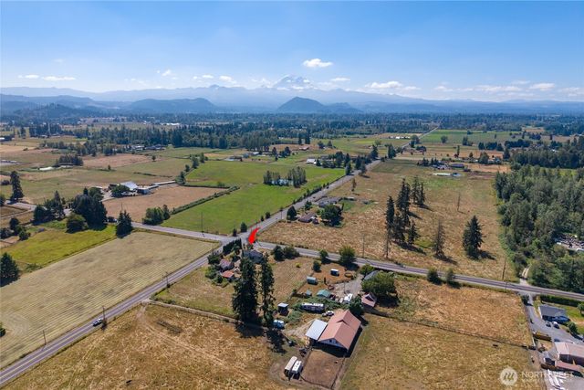 24324 SE 400th Street, Enumclaw, WA 98022