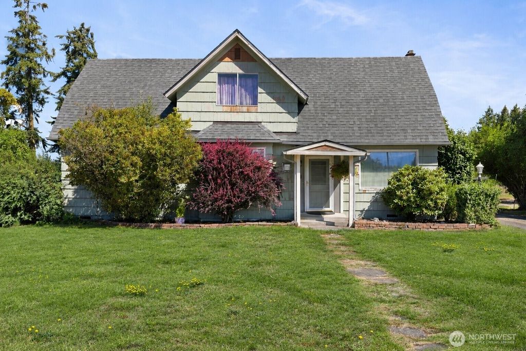 24324 SE 400th Street, Enumclaw, WA 98022