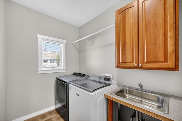 107 Dooley Court SW, Altoona, IA 50009
