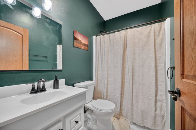 107 Dooley Court SW, Altoona, IA 50009