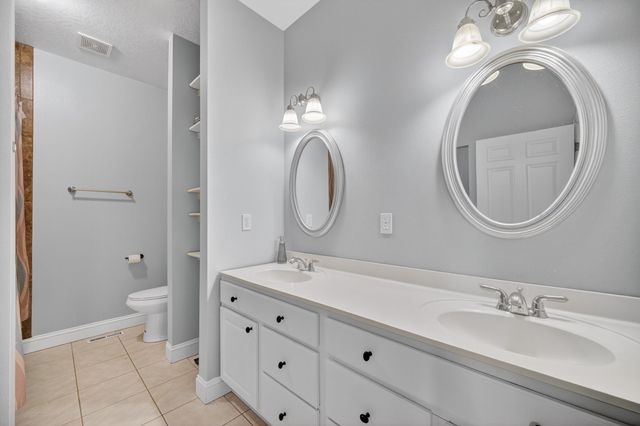 107 Dooley Court SW, Altoona, IA 50009