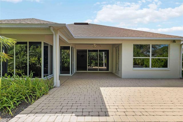 7815 ASHLEY CIRCLE, University Park, FL 34201