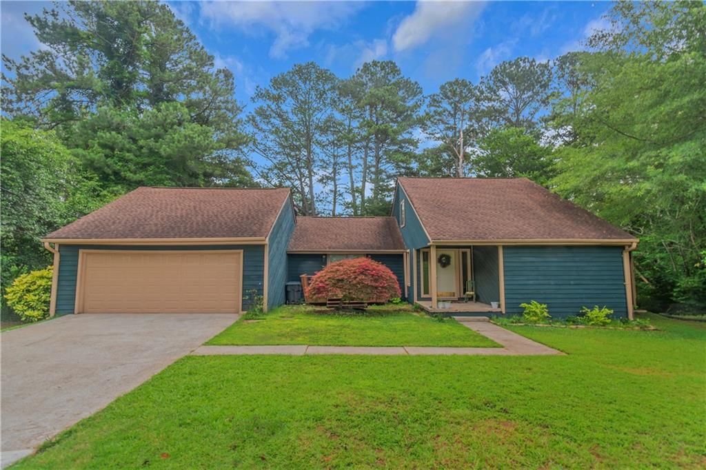 959 Sweet Briar SE Trail, Conyers, GA 30094