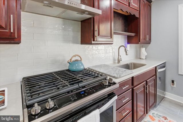 2816 RIDGE RD, Waldorf, MD 20603