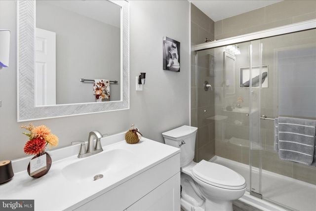 2816 RIDGE RD, Waldorf, MD 20603