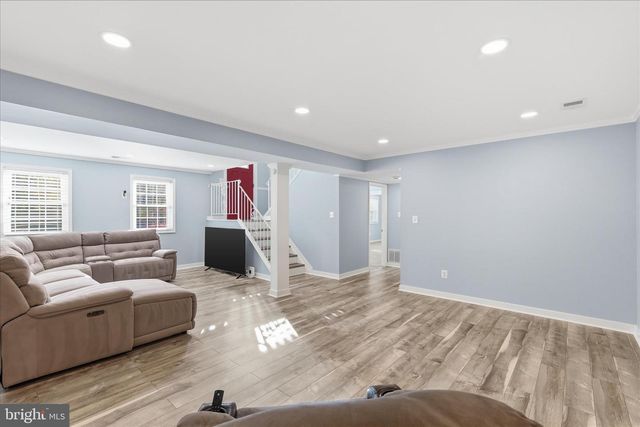 2816 RIDGE RD, Waldorf, MD 20603