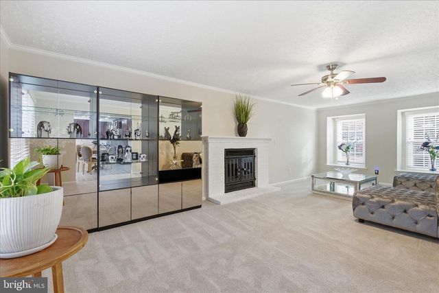 2816 RIDGE RD, Waldorf, MD 20603