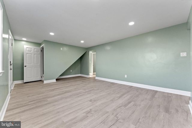 2126 NEEDHAMMER RD, Pottstown, PA 19464