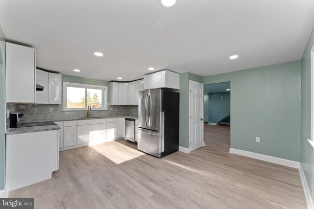 2126 NEEDHAMMER RD, Pottstown, PA 19464