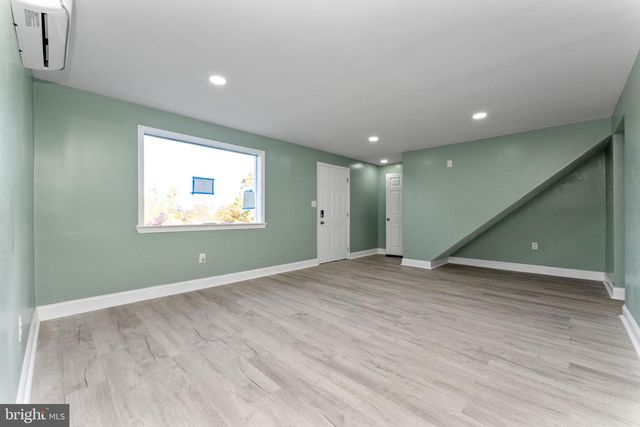 2126 NEEDHAMMER RD, Pottstown, PA 19464