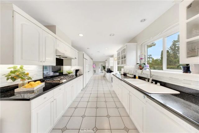 2835 Devonport, San Marino, CA 91108