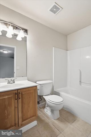 152 RAPHAEL CT, Martinsburg, WV 25403
