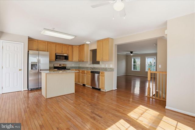 152 RAPHAEL CT, Martinsburg, WV 25403