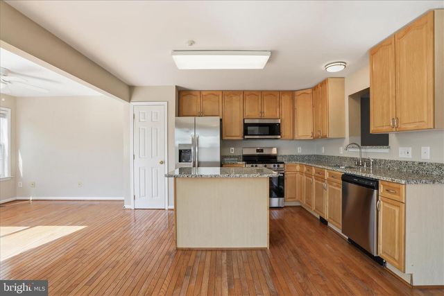 152 RAPHAEL CT, Martinsburg, WV 25403