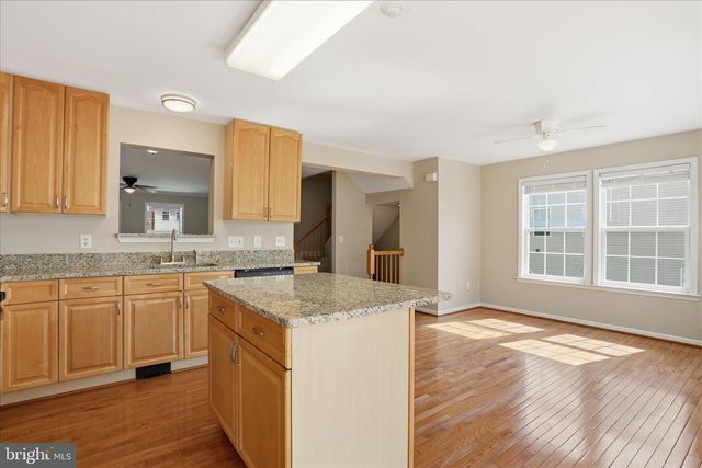 152 RAPHAEL CT, Martinsburg, WV 25403