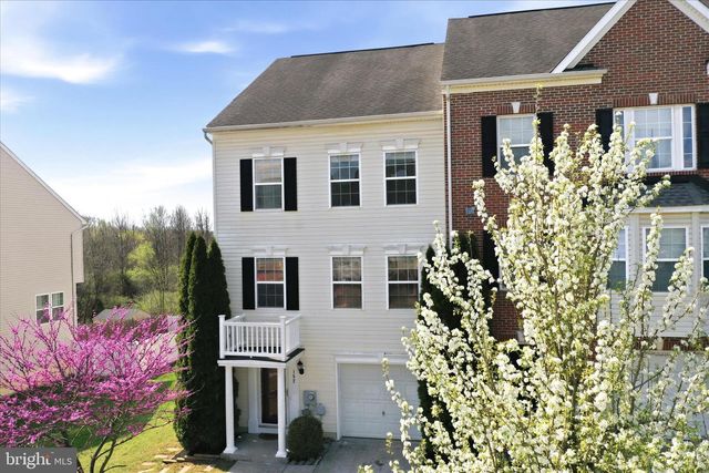 152 RAPHAEL CT, Martinsburg, WV 25403