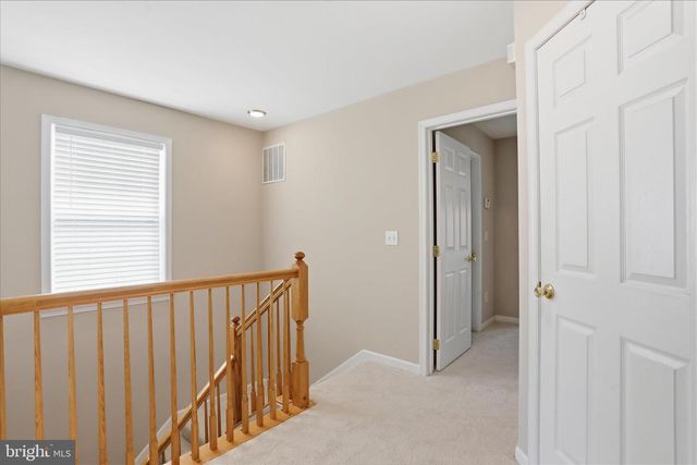 152 RAPHAEL CT, Martinsburg, WV 25403