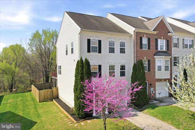 152 RAPHAEL CT, Martinsburg, WV 25403