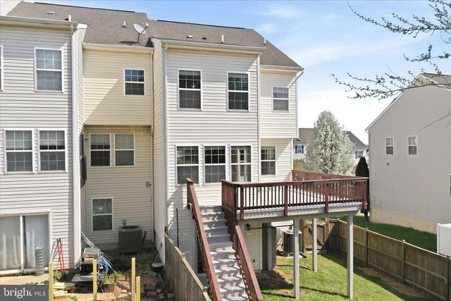 152 RAPHAEL CT, Martinsburg, WV 25403