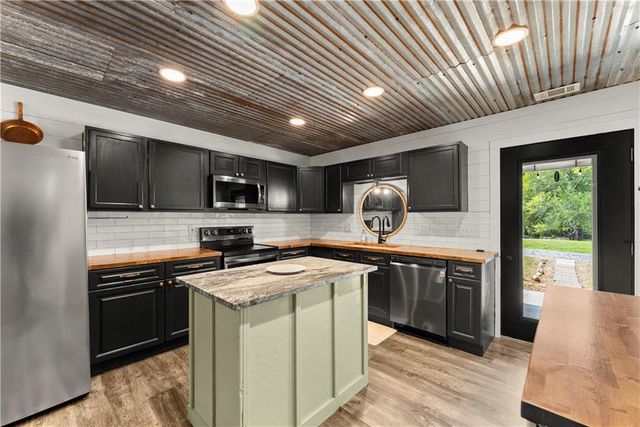 455 Cliff Nelson Road, Taylorsville, GA 30178
