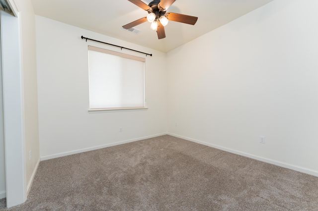 2241 E Monte Verde Court, Visalia, CA 93292